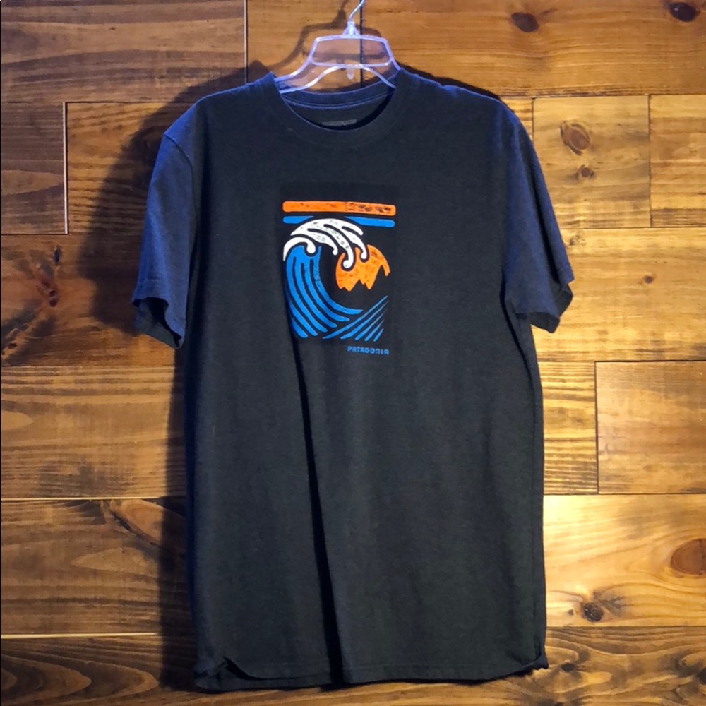 Men’s t shirt